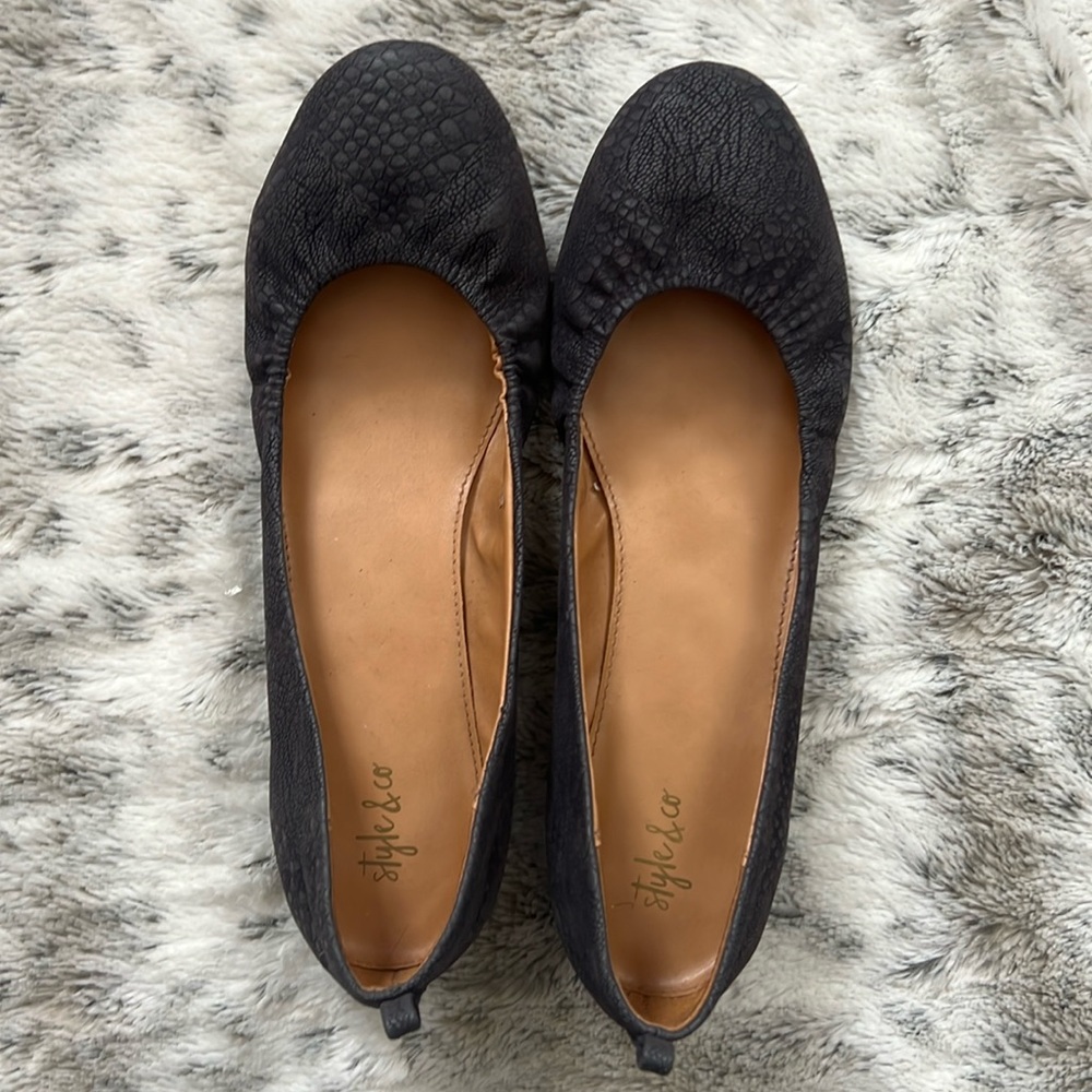 Style & Co Vinniee grey flats, 8.5M